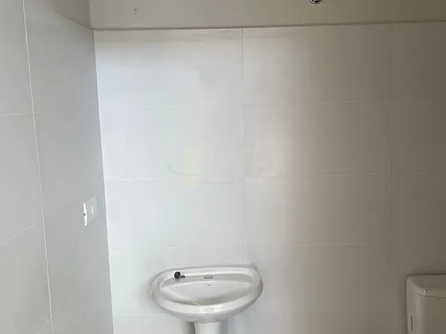 Sala com 102m², à venda, no bairro Barra Funda em Apucarana