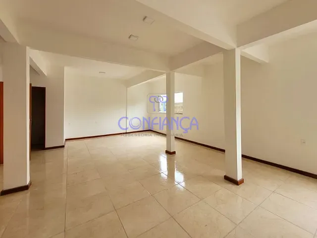 Sala com 70m², para alugar, no bairro Campo Grande em Rio de Janeiro
