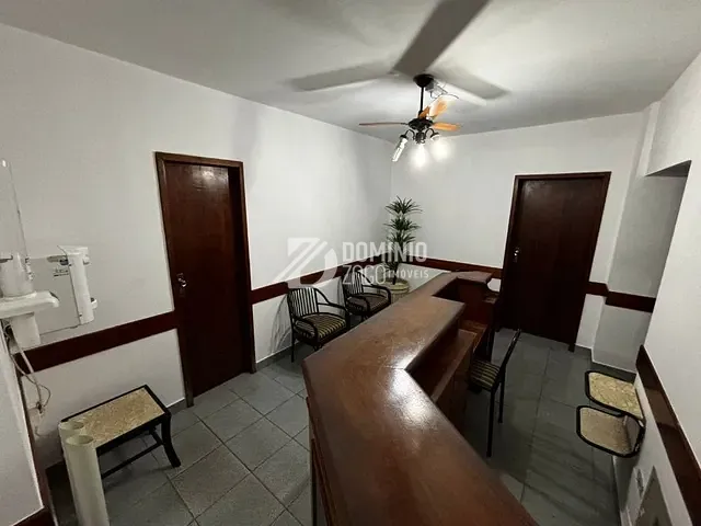 Sala com 24m², à venda ou para alugar, no bairro Mercês em Uberaba