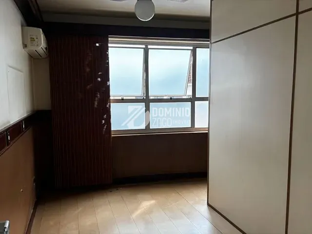 Sala com 24m², à venda ou para alugar, no bairro Mercês em Uberaba