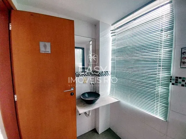 Sala com 211m², à venda ou para alugar, no bairro Centro em Rio de Janeiro