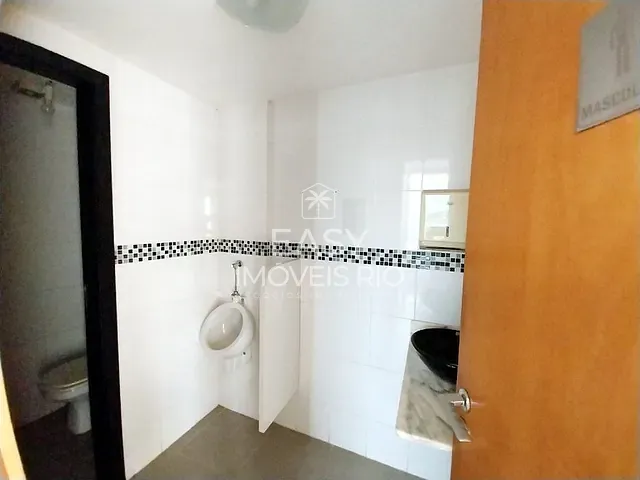 Sala com 211m², à venda ou para alugar, no bairro Centro em Rio de Janeiro