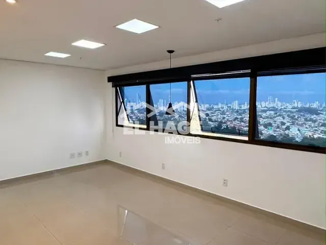 Sala à venda ou para alugar, no bairro Paiaguás em Cuiabá