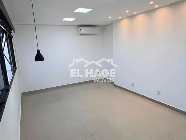 Sala à venda ou para alugar, no bairro Paiaguás em Cuiabá