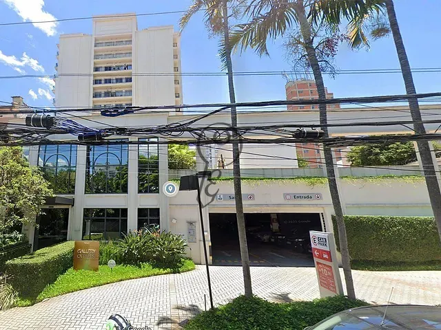 Sala à venda, no bairro Vila Mariana em São Paulo