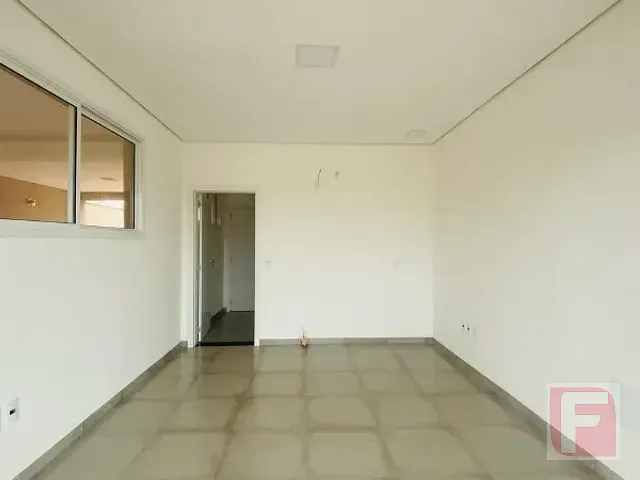 Sala para alugar, no bairro Cambijú em Itapoá
