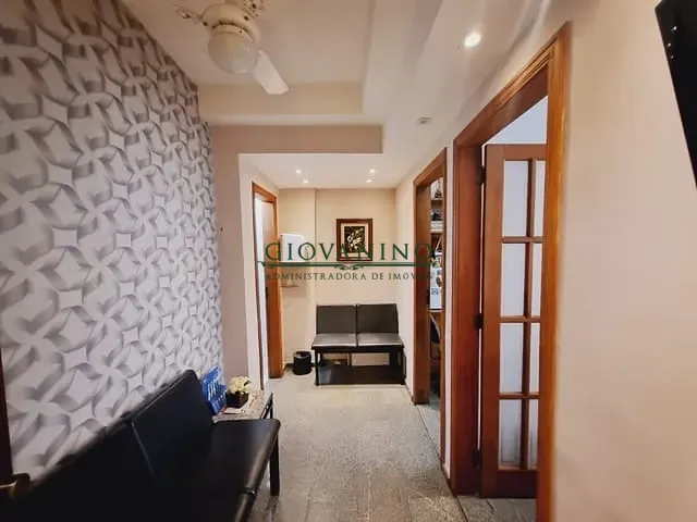 Sala à venda, no bairro Tijuca em Rio de Janeiro