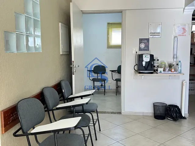 Sala à venda, no bairro Santo Amaro em São Paulo
