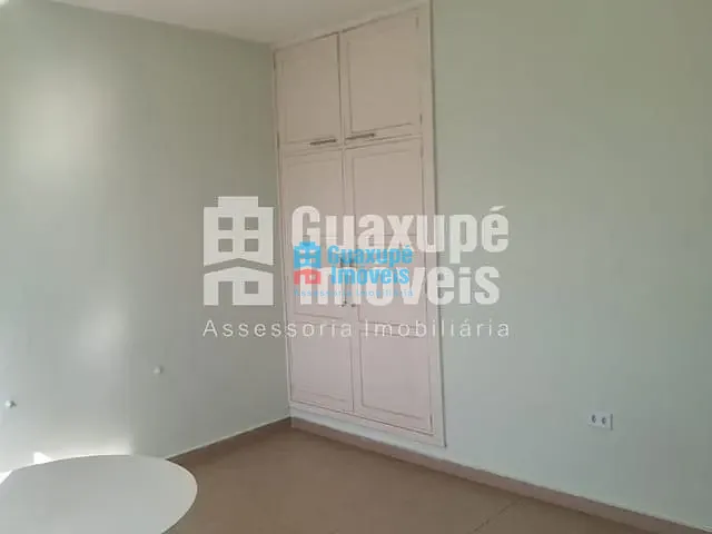 Sala com 50m², para alugar, no bairro CENTRO em GUAXUPÉ