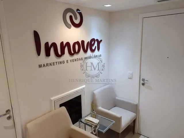 Sala à venda, no bairro Barra da Tijuca em Rio de Janeiro