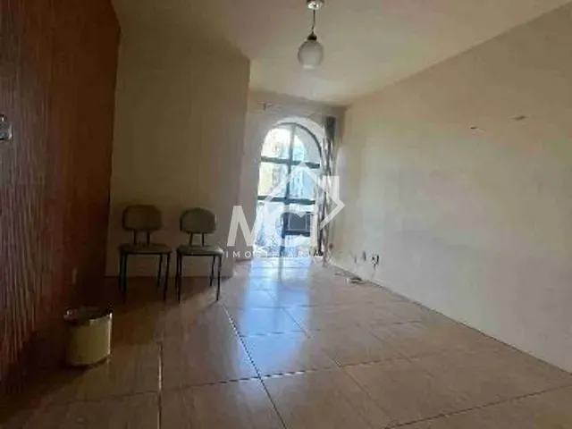 Sala à venda, no bairro Centro em Pelotas