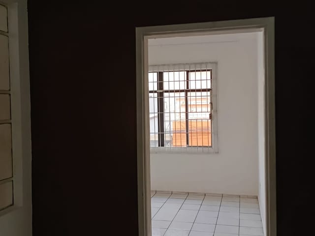 Sala para alugar, no bairro Centro em Londrina