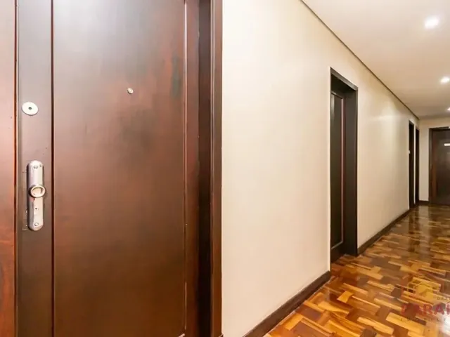 Sala à venda, no bairro Centro em Curitiba