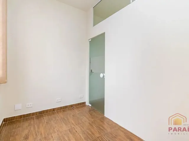 Sala à venda, no bairro Centro em Curitiba