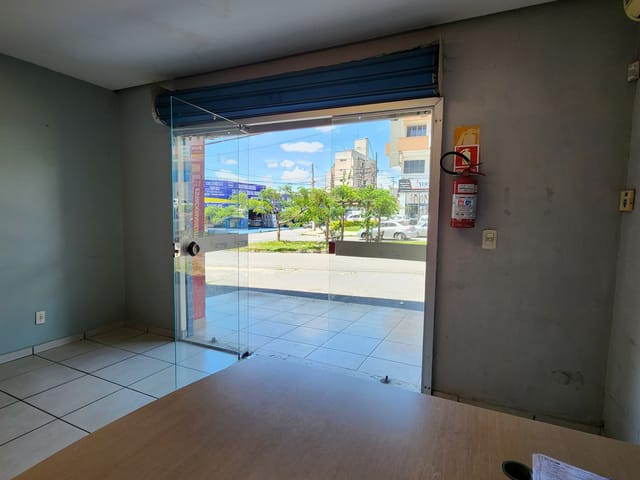 Sala para alugar, no bairro Jardim Luz em Aparecida de Goiânia