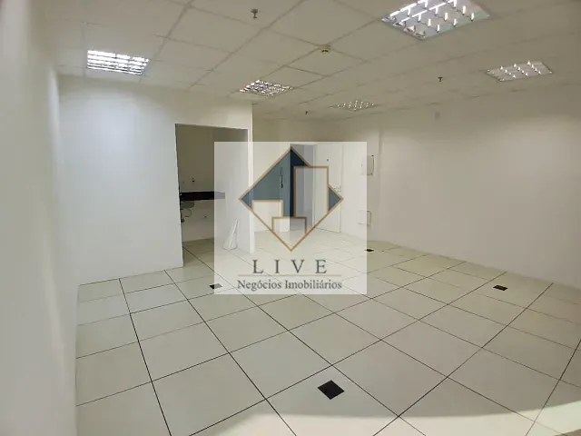 Sala com 43m², à venda, no bairro Jardim Marchissolo em Sumaré