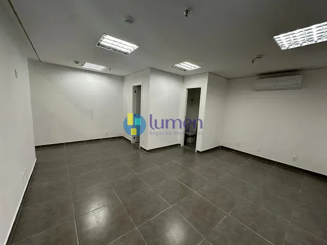 Sala para alugar, no bairro Cidade Mãe do Céu em São Paulo