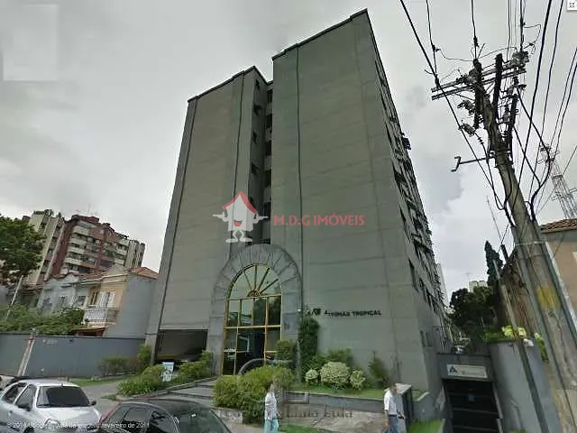 Sala à venda, no bairro Vila Mariana em São Paulo