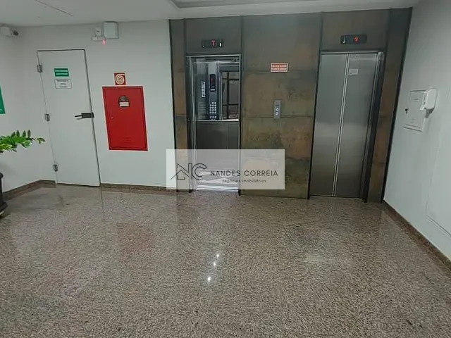 Sala com 75m², à venda, no bairro Centro em Londrina