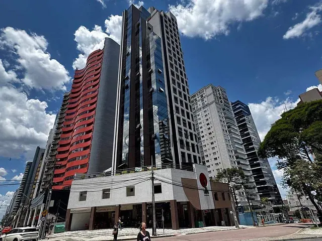 Sala com 53m², à venda, no bairro Batel em Curitiba