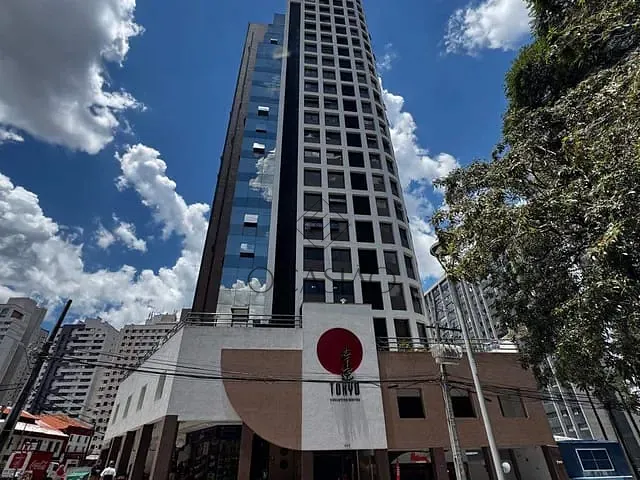 Sala com 53m², à venda, no bairro Batel em Curitiba
