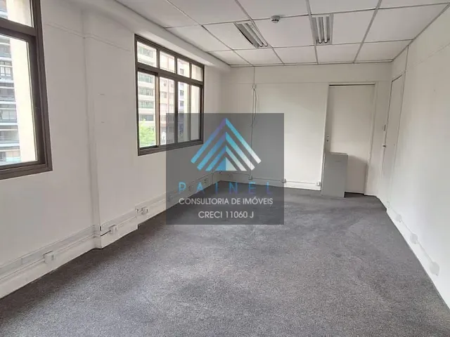 Sala para alugar, no bairro República em São Paulo