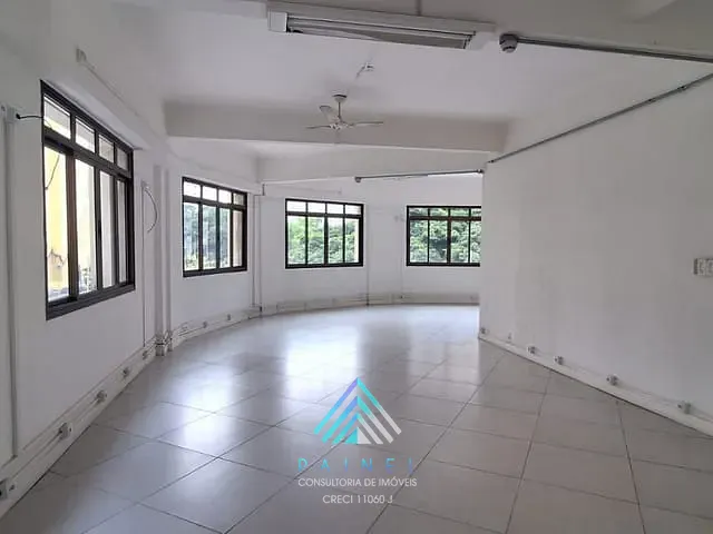 Sala para alugar, no bairro República em São Paulo