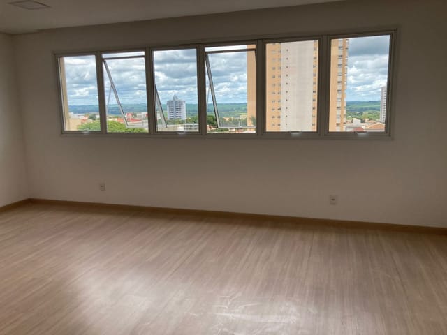 Foto do Sala - Ed. Torre D Itália-Sala comercial 44,22 m² disponivel para venda por R$ 390.000- Ibiporã/ Pr | Premier Imóveis
