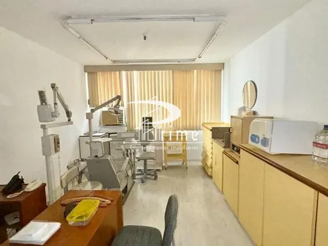 Sala com 35m², à venda, no bairro Centro em Niterói