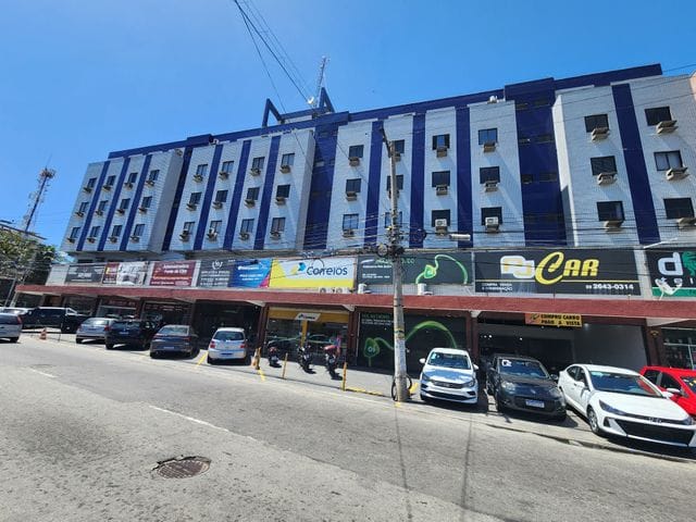 Sala com 90m², para alugar, no bairro Centro em Cabo Frio