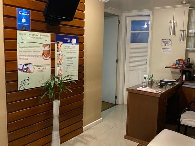 Sala à venda, no bairro Centro em Petrópolis