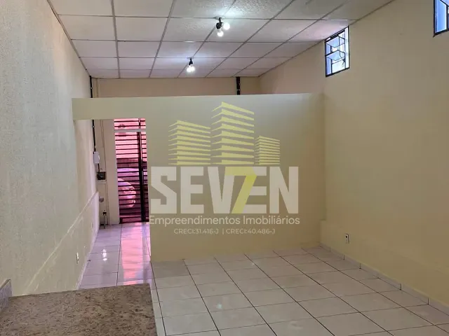 Sala com 105m², para alugar, no bairro Vila Cardia em Bauru