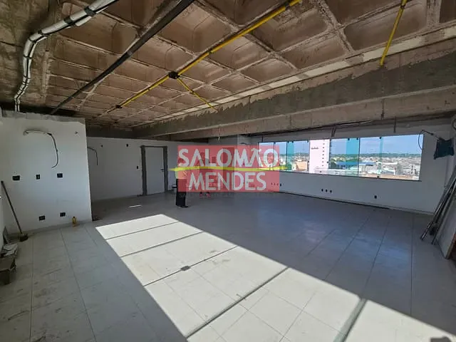 Sala com 76m², à venda, no bairro Marco em Belém