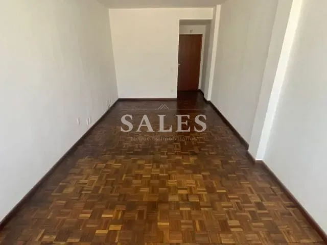 Sala com 40m², para alugar, no bairro Centro em Juiz de Fora
