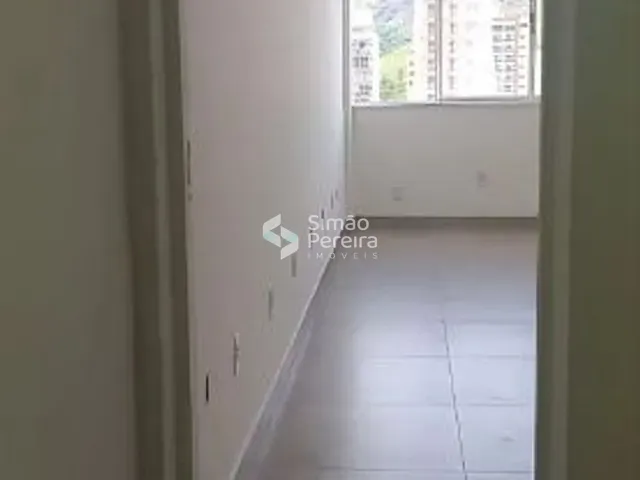 Sala com 40m², à venda, no bairro Centro em Três Rios