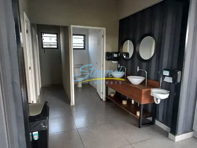 Sala com 14m², para alugar, no bairro Centro em Vinhedo