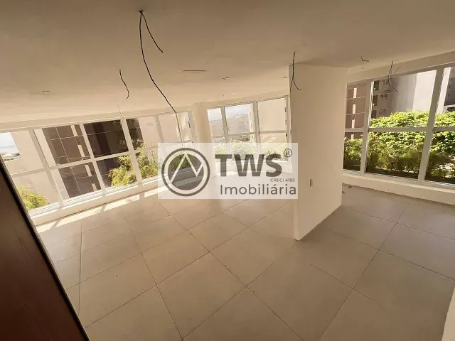 Sala à venda, no bairro Altiplano Cabo Branco em João Pessoa