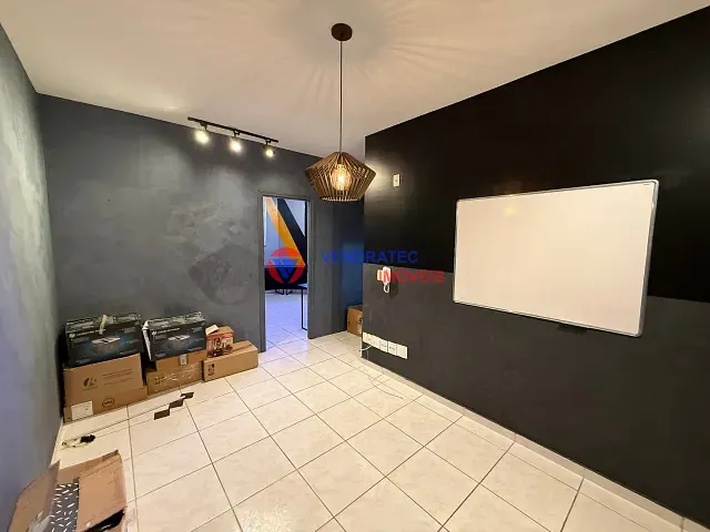 Sala para alugar, no bairro Parque Campolim em Sorocaba