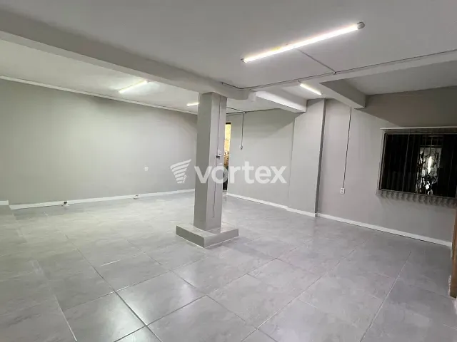Sala para alugar, no bairro Centro em Uruguaiana