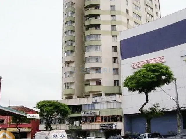 Sala à venda ou para alugar, no bairro Centro em Apucarana