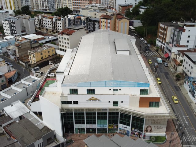 Sala para alugar, no bairro Paineiras em Juiz de Fora