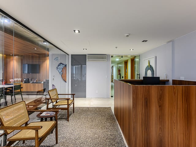Sala à venda, no bairro Asa Sul em Brasília