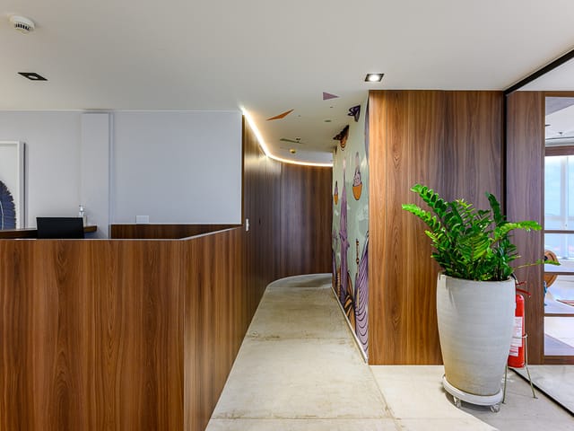 Sala à venda, no bairro Asa Sul em Brasília