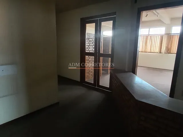 Sala com 118m², à venda, no bairro Vila Cachoeirinha em Cachoeirinha