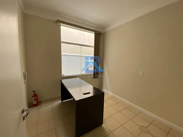 Sala com 15m², para alugar, no bairro Centro em Itatiba