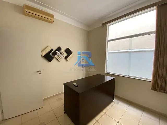 Sala com 15m², para alugar, no bairro Centro em Itatiba