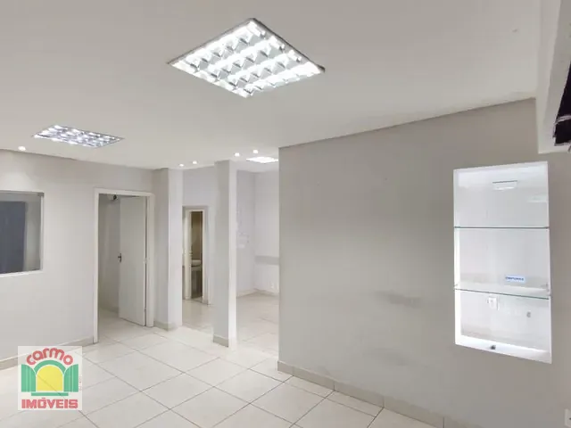 Sala com 50m², à venda, no bairro Itamaraty em Anápolis