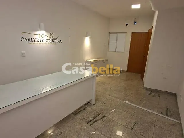 Sala com 17m², à venda, no bairro Setor Coimbra em Goiânia