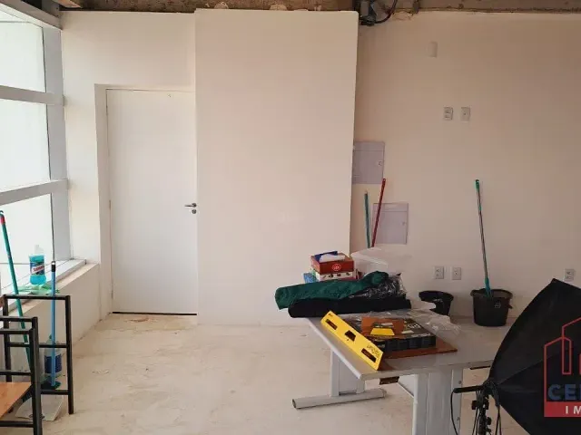 Sala com 38m², para alugar, no bairro Chácara Urbana em Jundiaí
