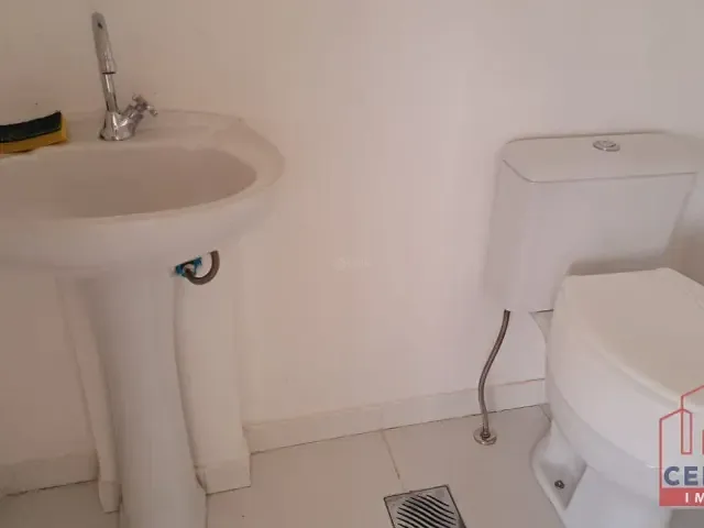 Sala com 38m², para alugar, no bairro Chácara Urbana em Jundiaí